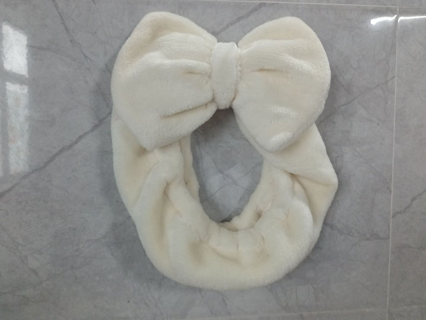 Hair Band Flannel Bow Hair Band Online Influencer Cute Girl Heart Makeup Hair Fixer Bags Apply A Facial Mask Face Washing